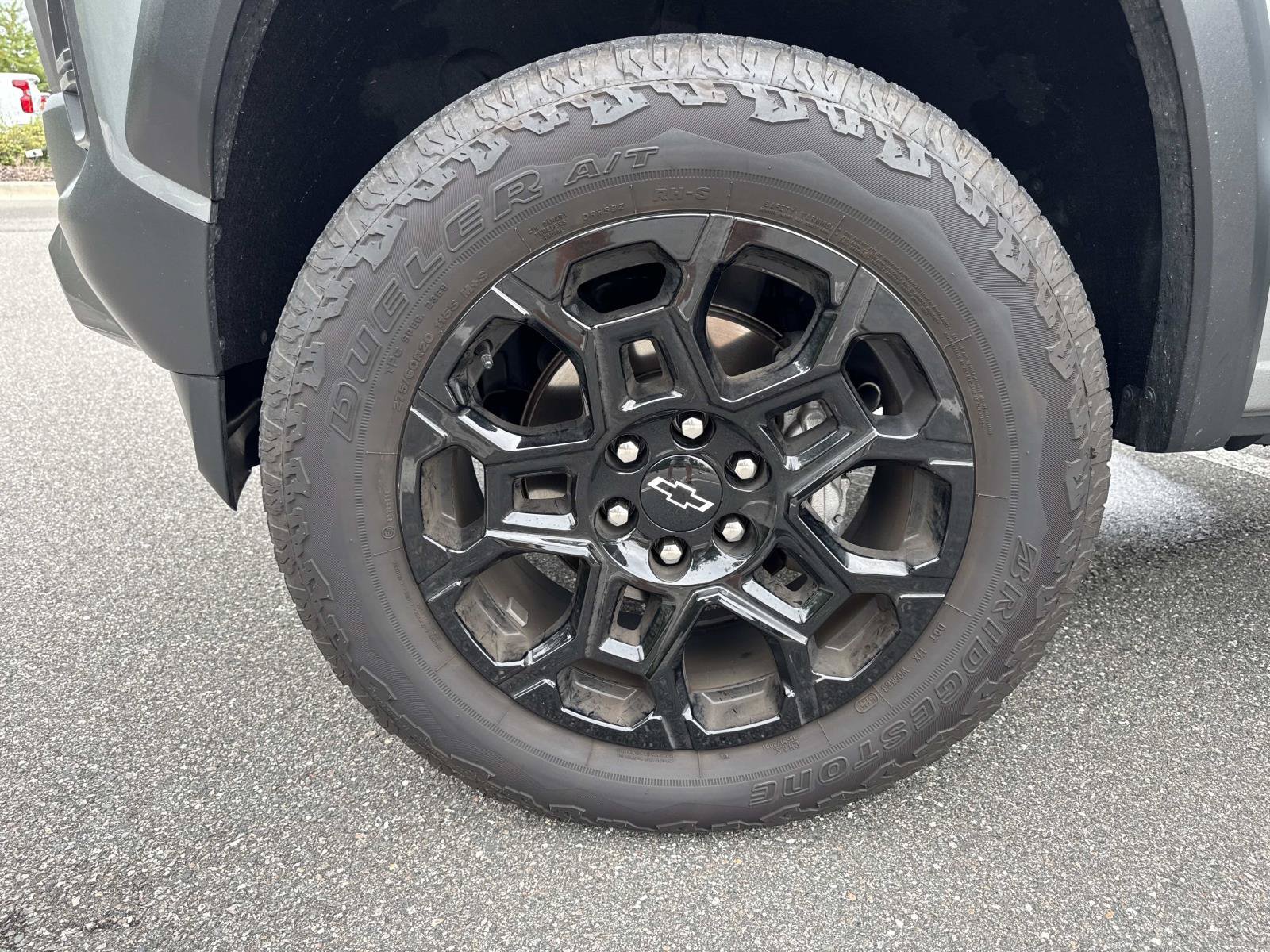 Used 2026 Chevrolet Colorado Trail Boss AWD/4WD image 31