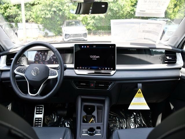 New 2026 Volkswagen Tiguan SE AWD/4WD image 17