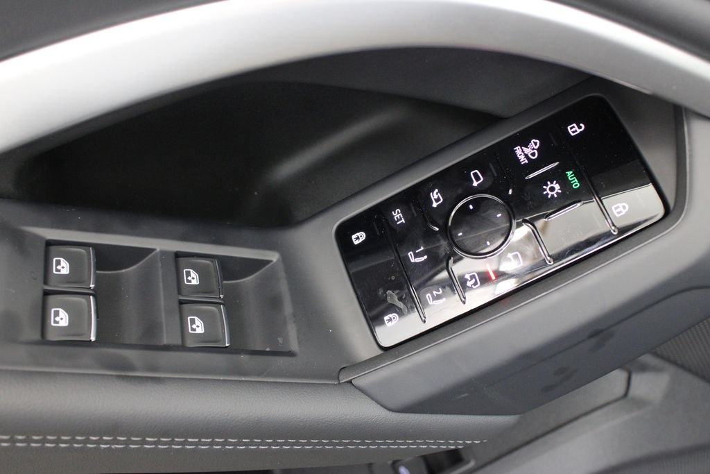 New 2026 Audi Q5 Premium Plus AWD/4WD image 18