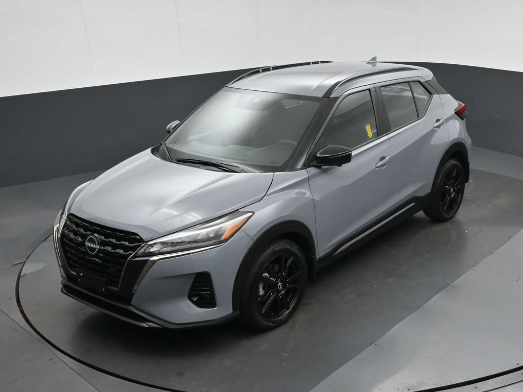 Used 2023 Nissan Kicks SR FWD image 55