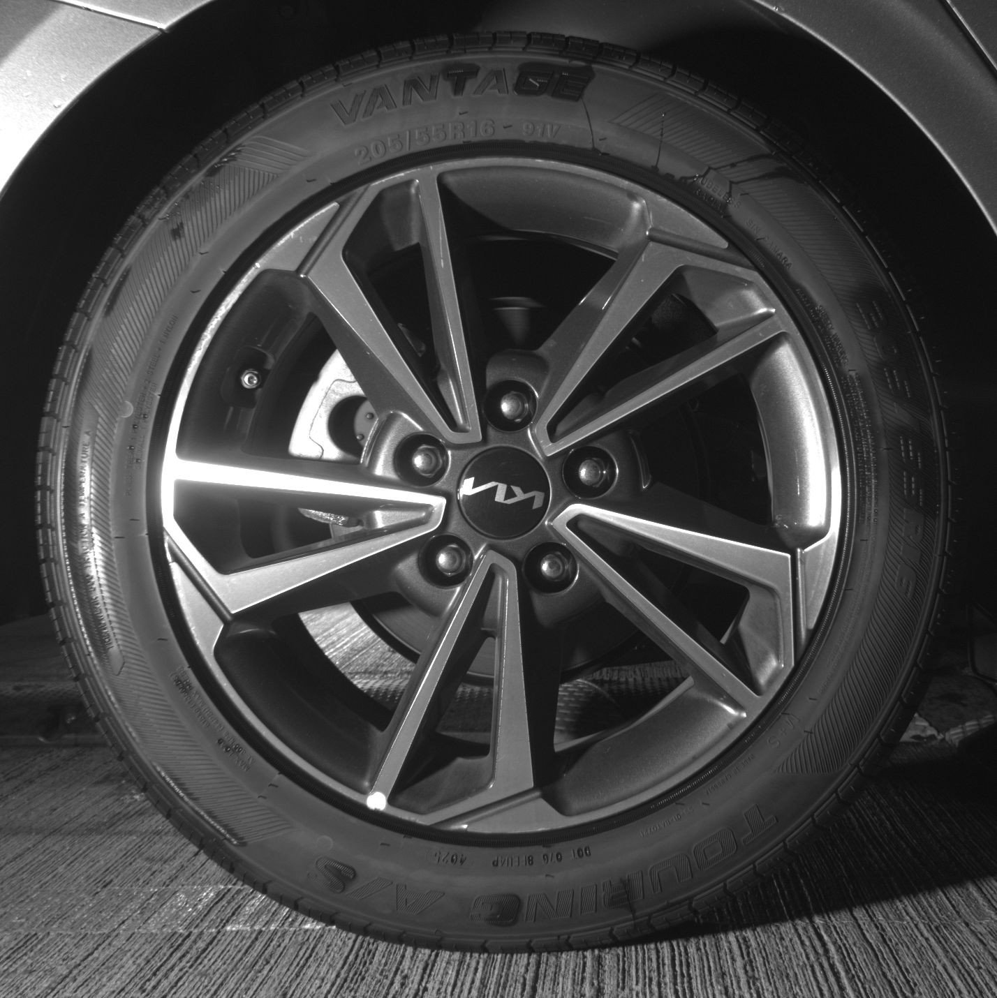 Used 2024 Kia Forte LXS image 20