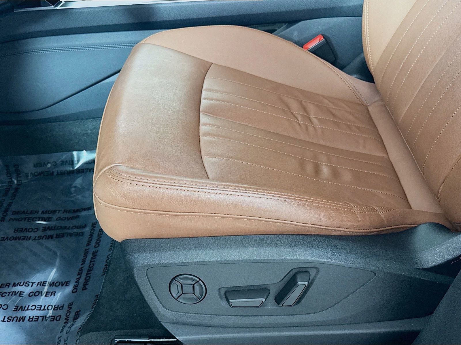 Certified 2023 Audi e-tron Premium w/ Convenience Plus Package image 12