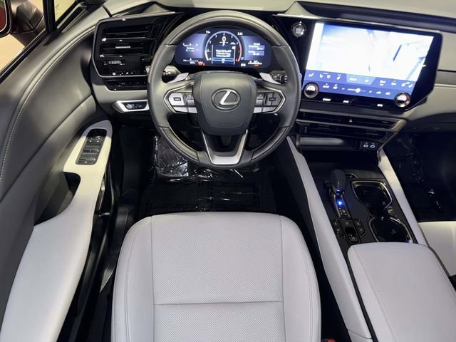 Used 2025 Lexus RX 350 Premium image 4