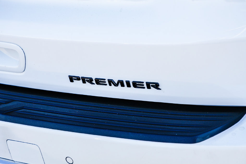 Used 2024 Chevrolet Tahoe Premier AWD/4WD image 14