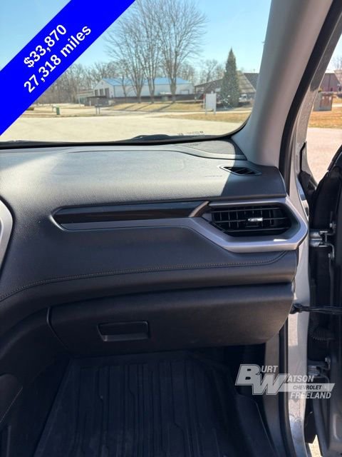 Used 2023 GMC Acadia AT4 w/ Technology Package image 32