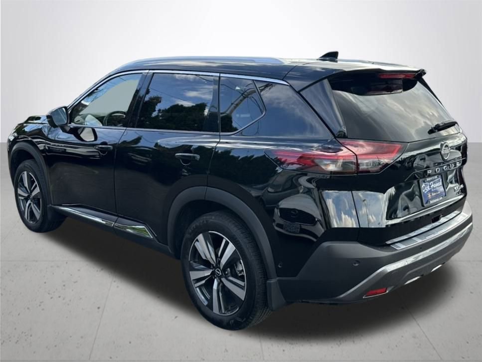 Certified 2023 Nissan Rogue SL w/ SL Premium Package image 11