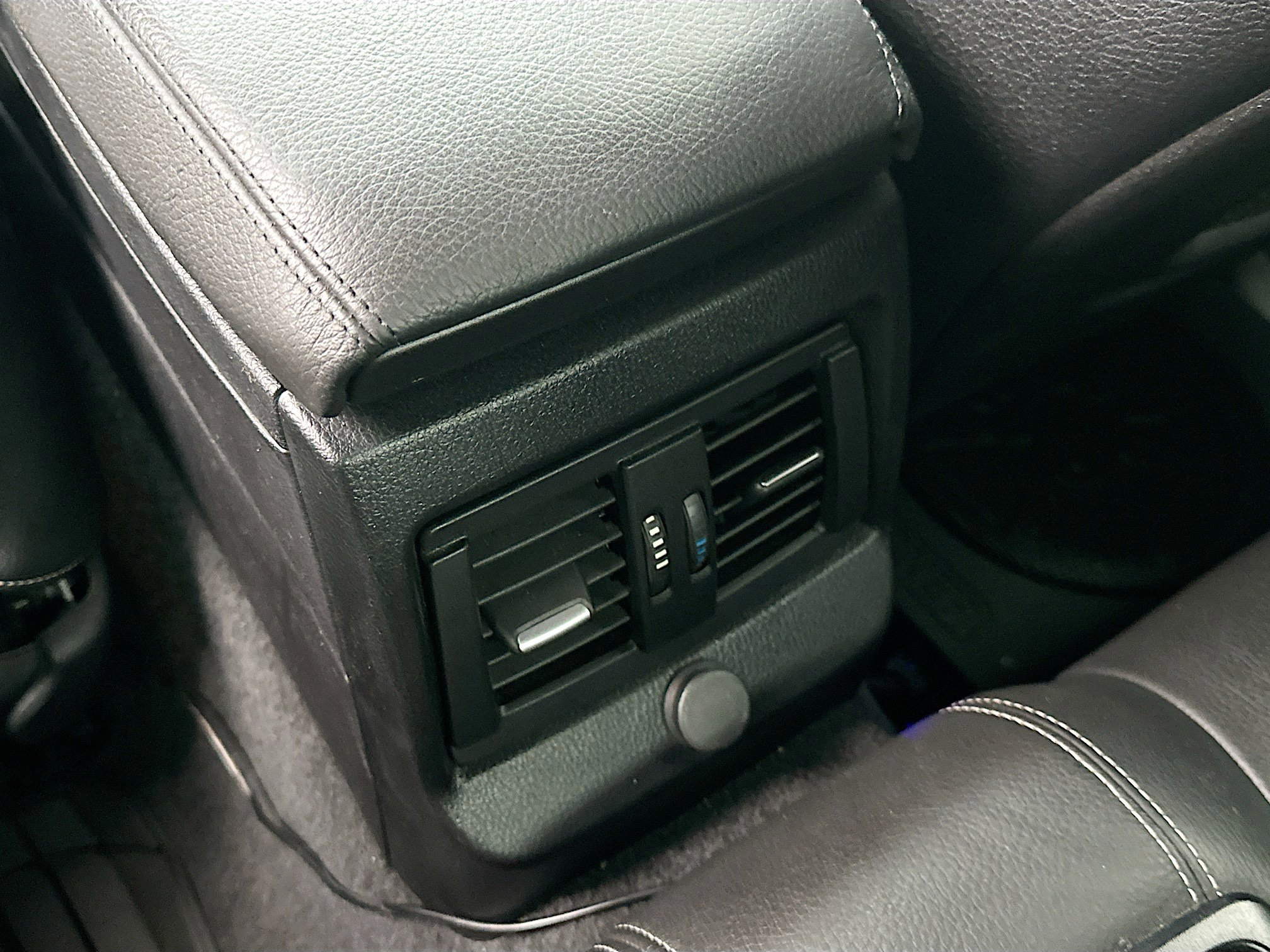 Used 2020 BMW M240i Convertible w/ Premium Package image 24