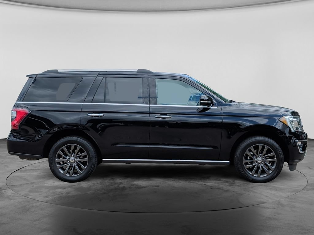 Used 2019 Ford Expedition Limited w/ Equipment Group 301A AWD/4WD image 8