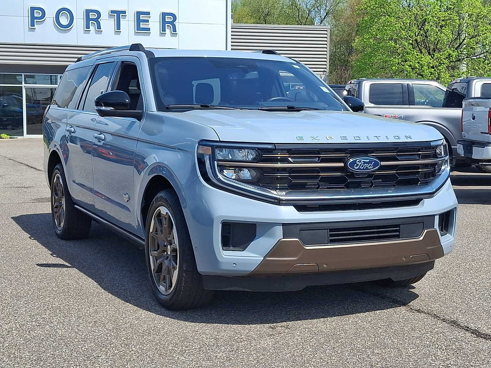 Certified 2025 Ford Expedition Max King Ranch AWD/4WD image 2