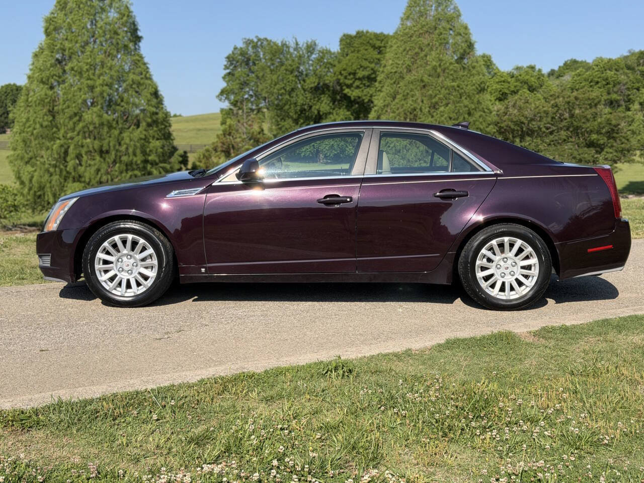 Used 2009 Cadillac CTS 3.6 RWD image 31