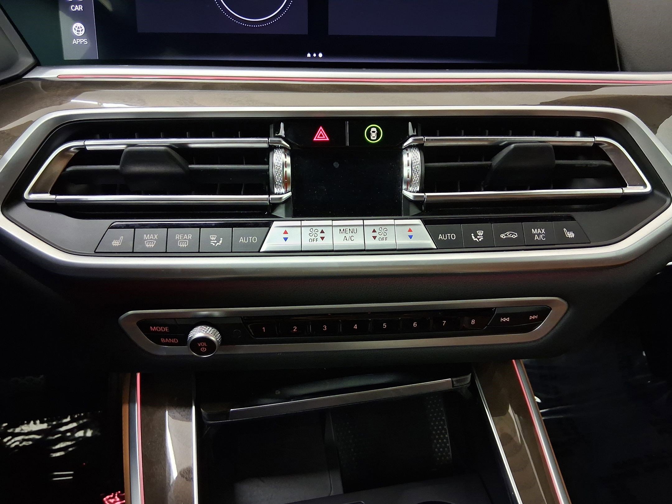 Certified 2023 BMW X5 sDrive40i w/ Premium Package image 18