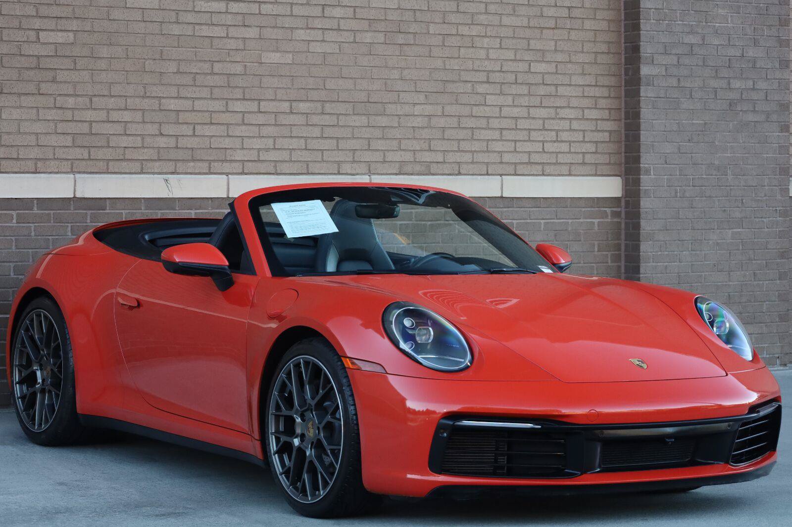 Used 2021 Porsche 911 Carrera w/ Premium Package RWD image 11