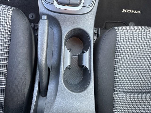 Used 2019 Hyundai Kona SE image 34