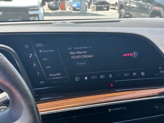 Certified 2021 Cadillac Escalade ESV Premium Luxury w/ Driver Assist Tech Package AWD/4WD image 22