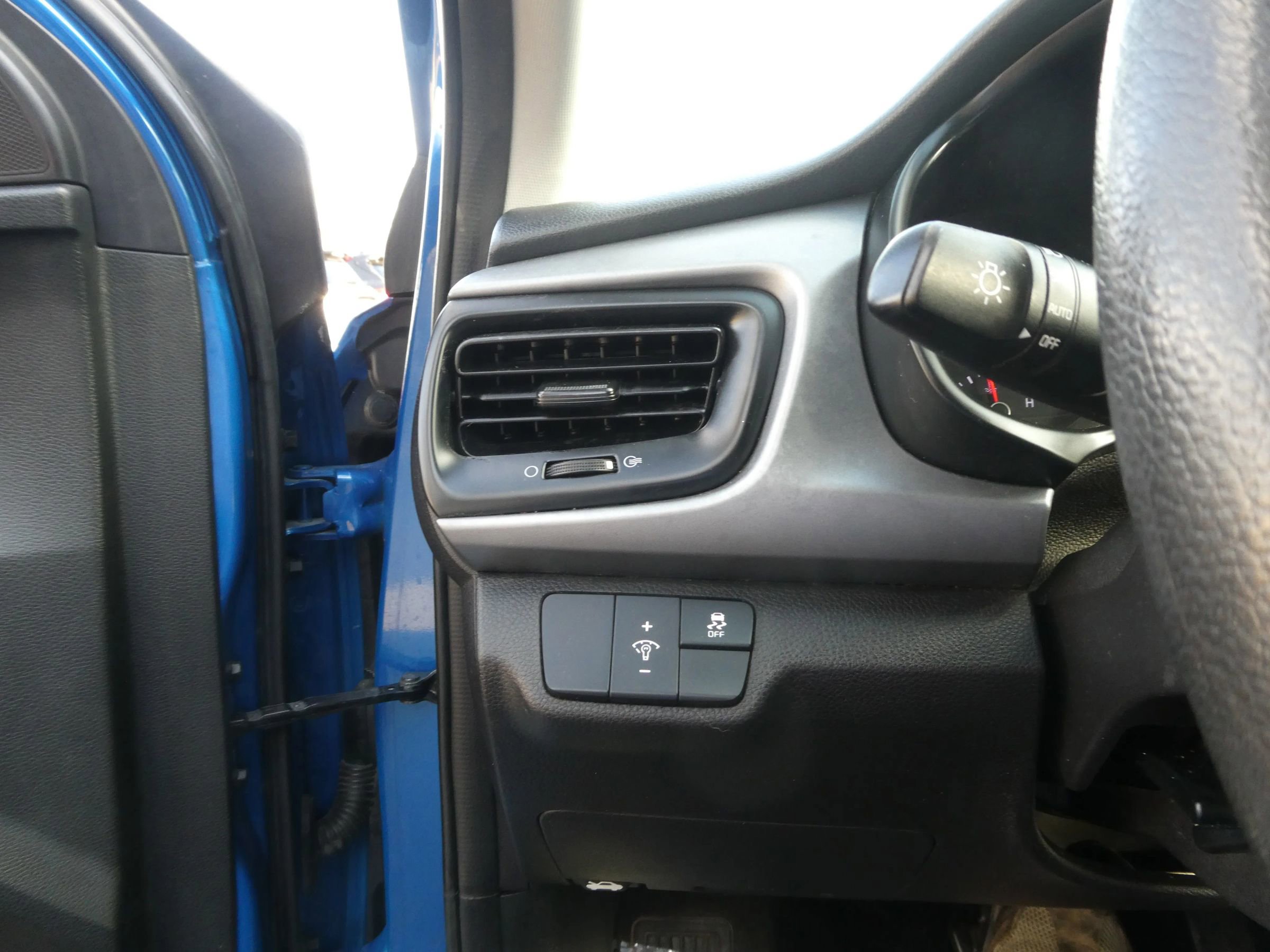 Used 2022 Kia Rio S image 15