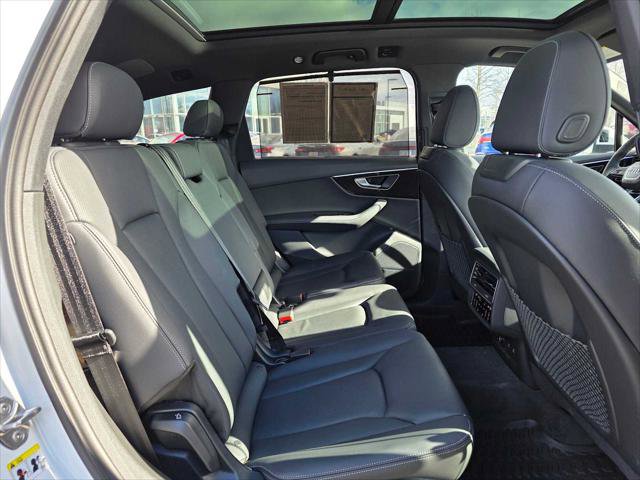 Used 2025 Audi Q7 3.0T Premium Plus AWD/4WD image 12