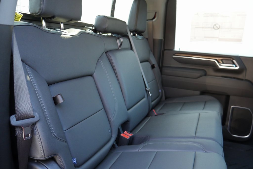 New 2026 Chevrolet Silverado 2500 LT image 24