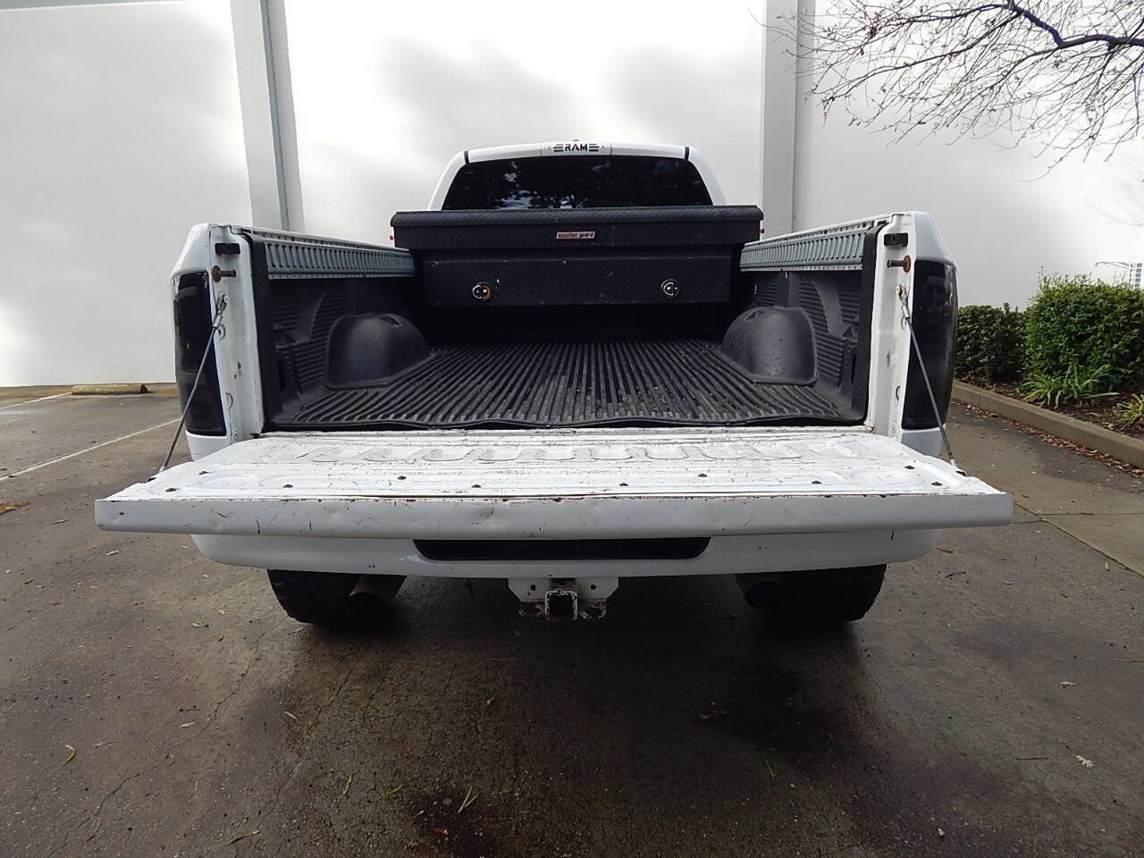 Used 2006 Dodge Ram 2500 Truck SLT image 25