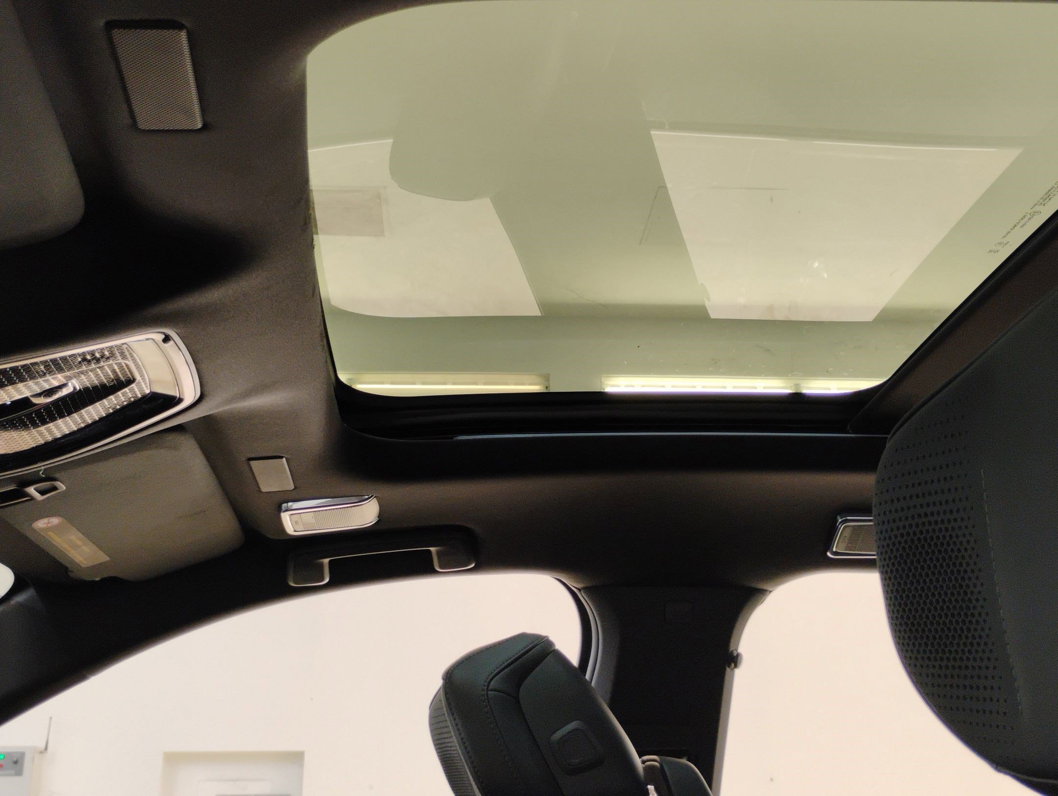 New 2026 Cadillac Vistiq Sport w/ LPO, Floor Liner Package image 15