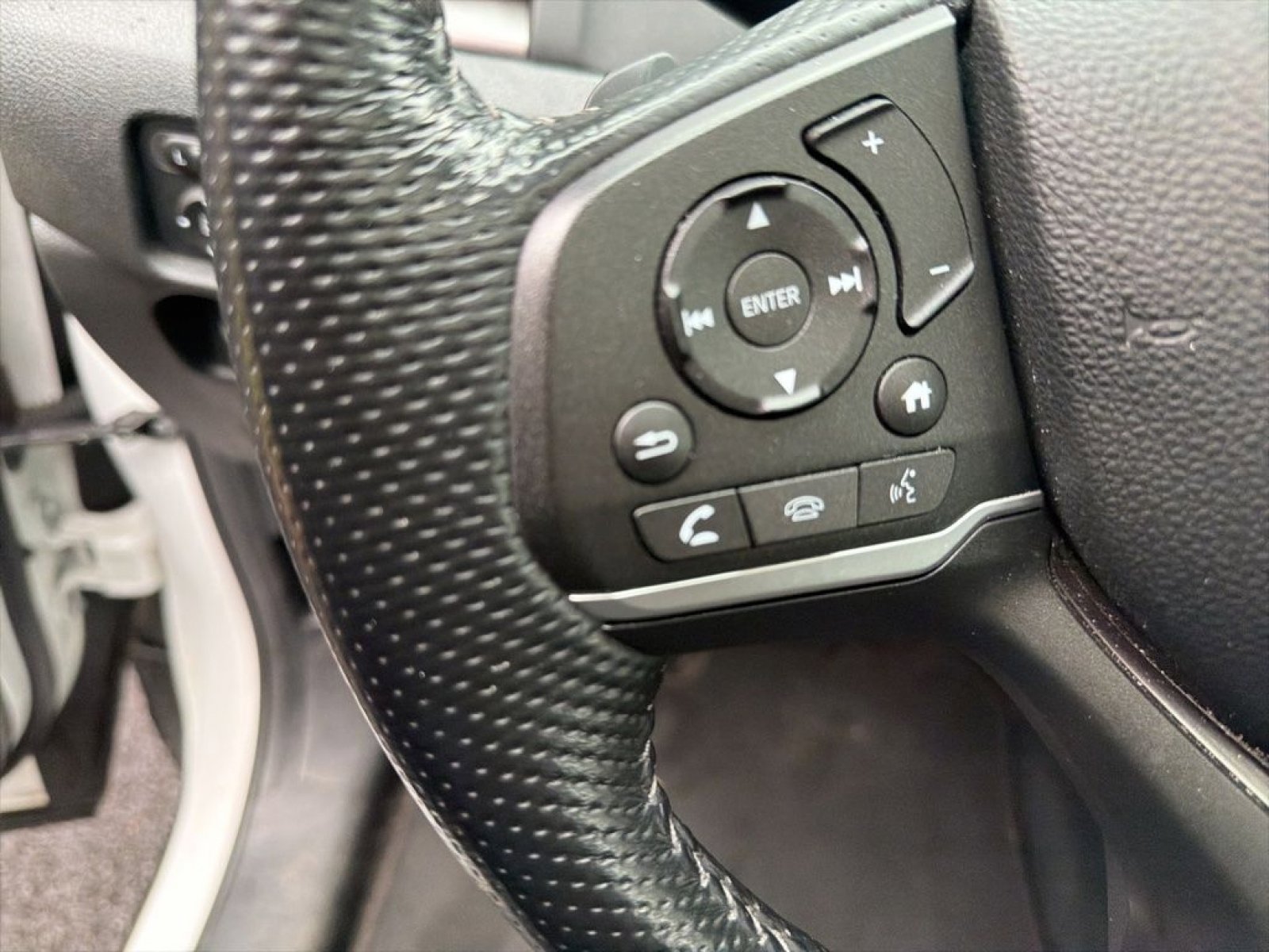 Used 2023 Honda Passport EX-L image 17