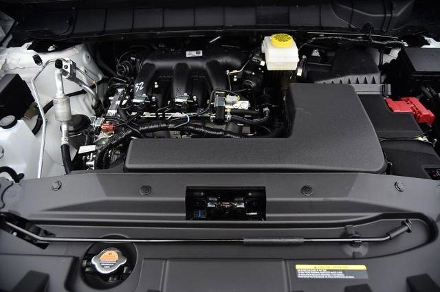 New 2025 Nissan Pathfinder SL image 31