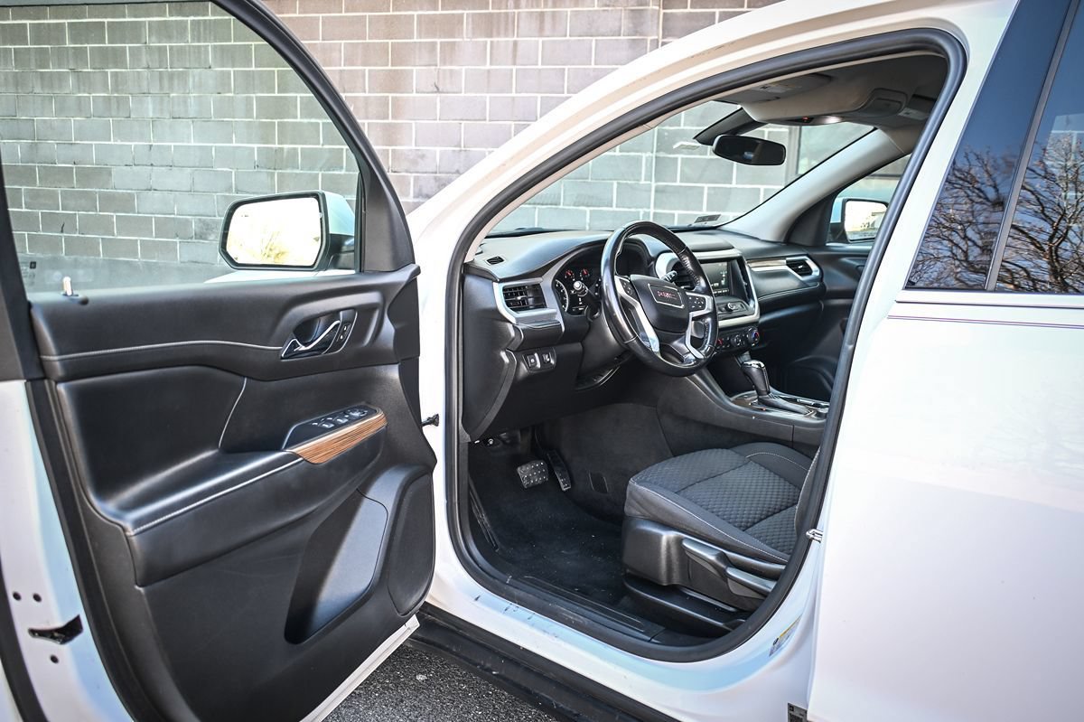 Used 2019 GMC Acadia SLE AWD/4WD image 7