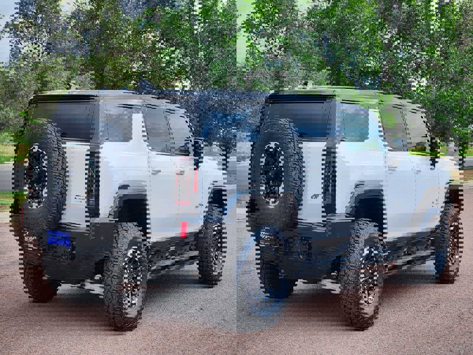 New 2025 GMC Hummer EV 3X w/ Extreme Off-Road Package image 3