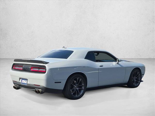 Used 2022 Dodge Challenger R/T Scat Pack RWD image 5