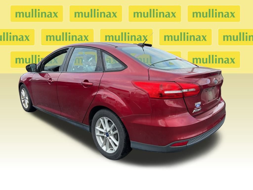Used 2015 Ford Focus SE image 8