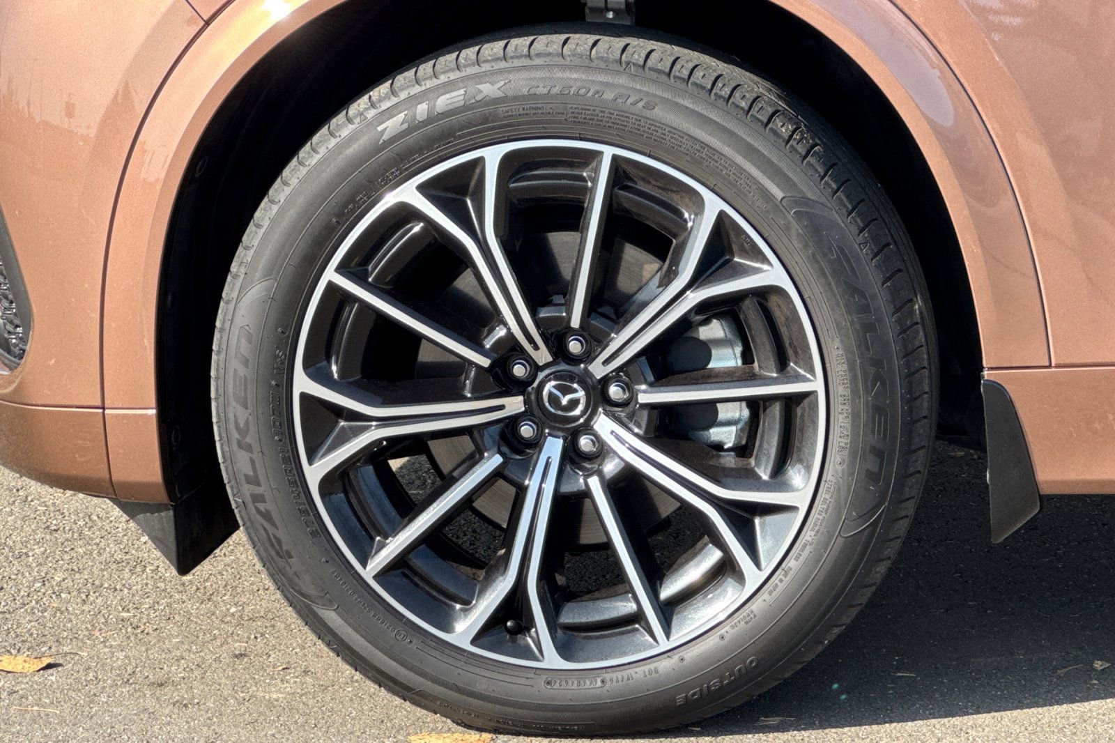 Certified 2025 MAZDA CX-70 3.3 Turbo S w/ Premium Plus image 25