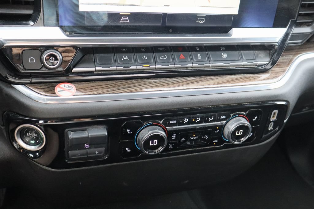 Used 2025 Chevrolet Silverado 1500 LT RWD image 17
