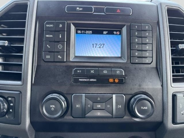 Used 2022 Ford F350 XL w/ Power Equipment Group AWD/4WD image 21