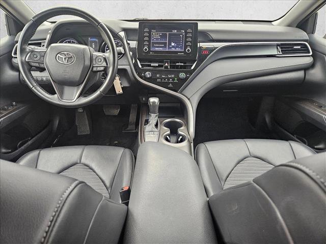 Used 2023 Toyota Camry SE image 16