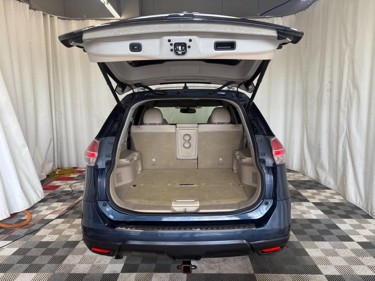 Used 2015 Nissan Rogue SL image 9