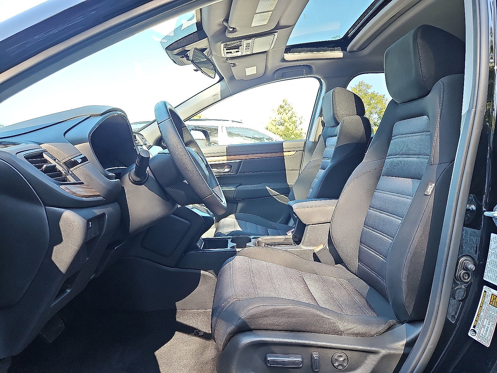 Used 2022 Honda CR-V EX image 14