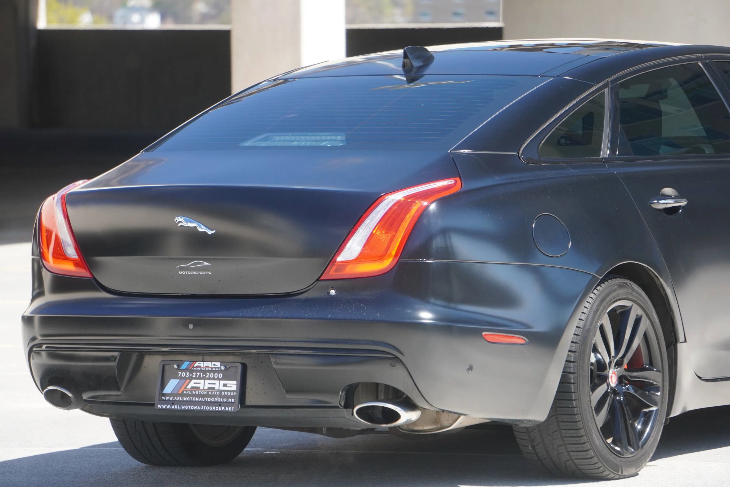 Used 2016 Jaguar XJ L Portfolio AWD/4WD image 24