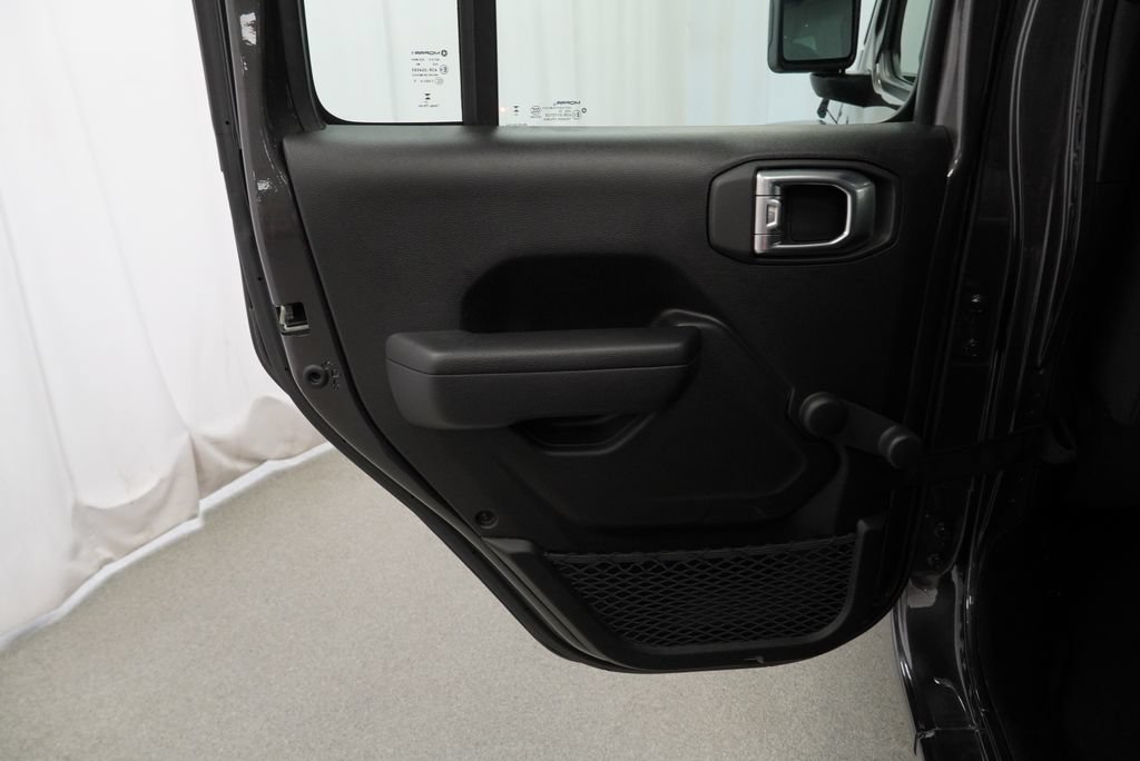 Certified 2024 Jeep Wrangler Unlimited Sport AWD/4WD image 43