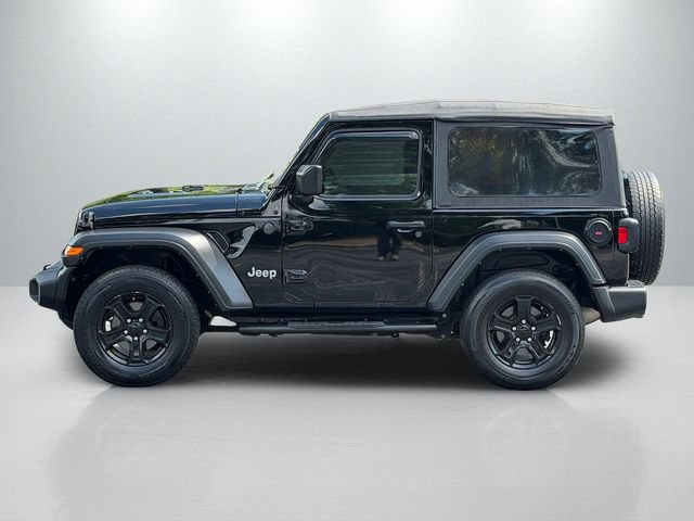 Used 2022 Jeep Wrangler Sport AWD/4WD image 6