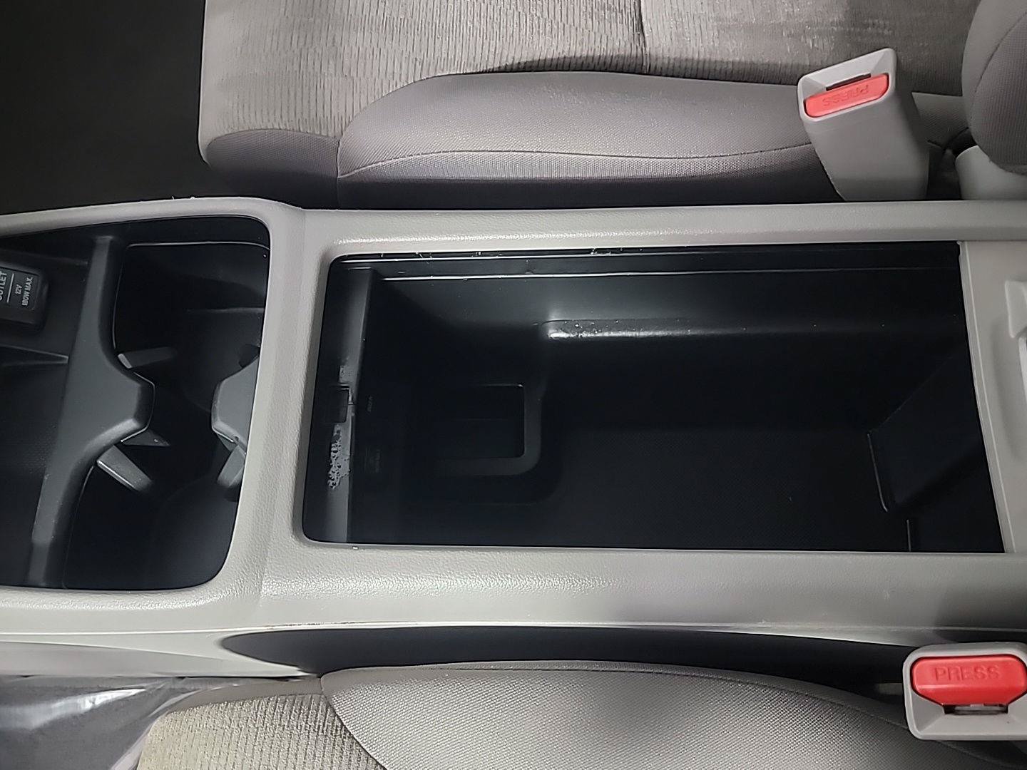 Used 2013 Honda CR-V LX image 32