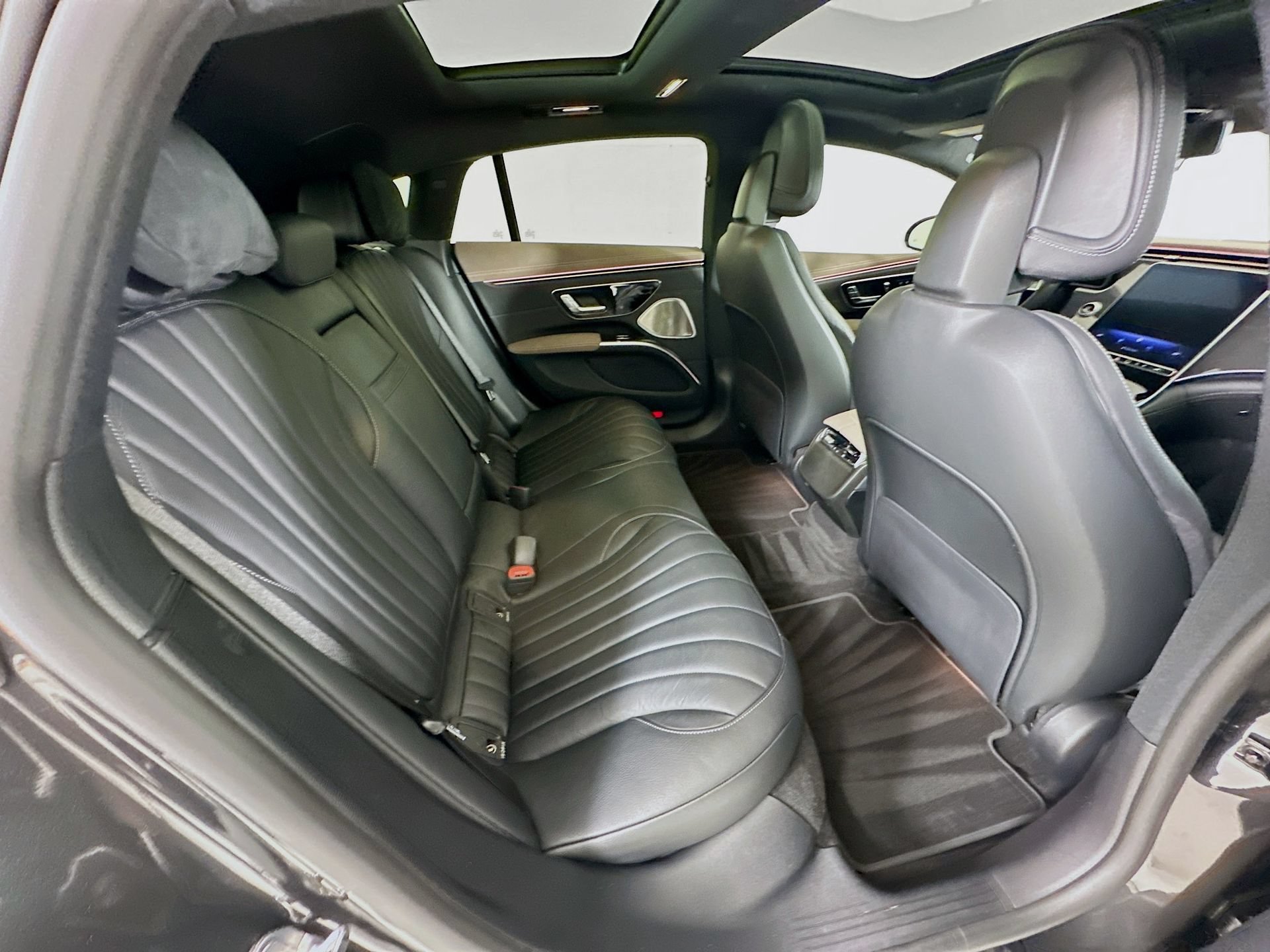 Certified 2023 Mercedes-Benz EQS 450+ Sedan image 30