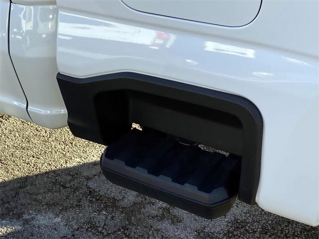 Used 2024 Ford F250 Lariat w/ Lariat Ultimate Package image 10