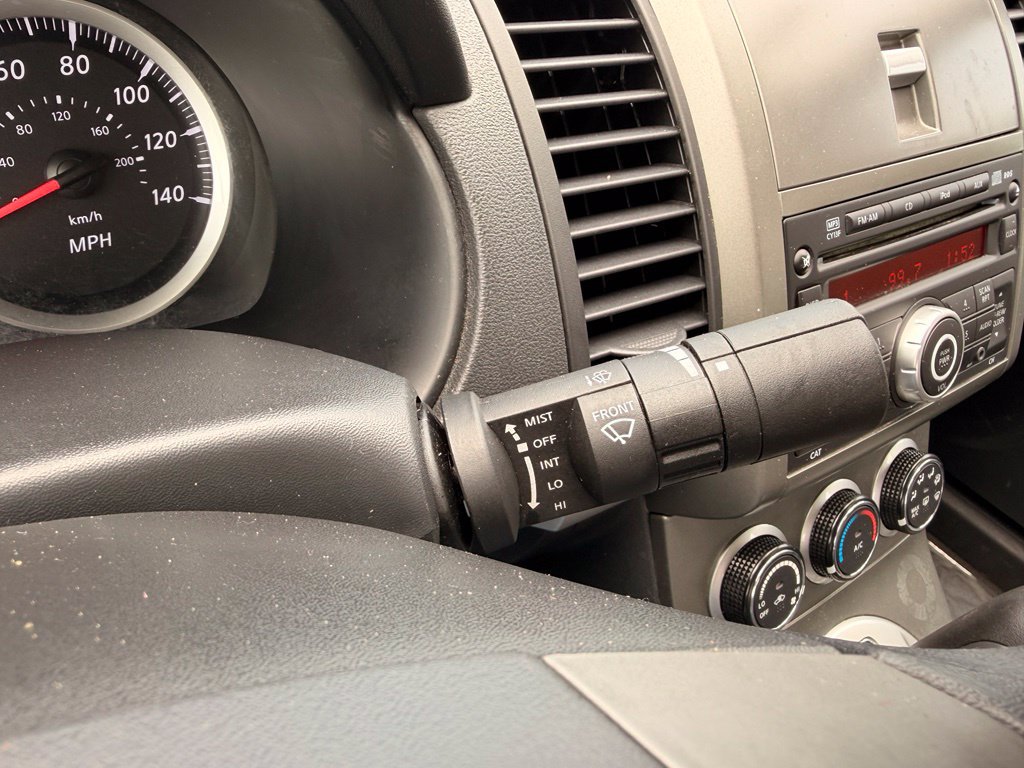 Used 2012 Nissan Sentra 2.0 SR FWD image 19