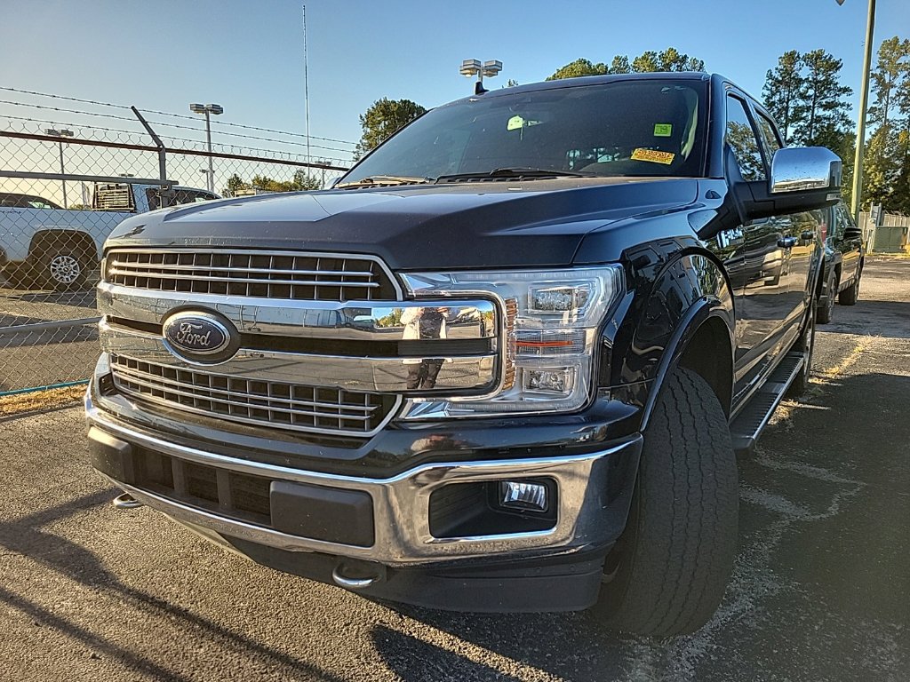 Used 2018 Ford F150 Lariat w/ Equipment Group 502A Luxury AWD/4WD image 3