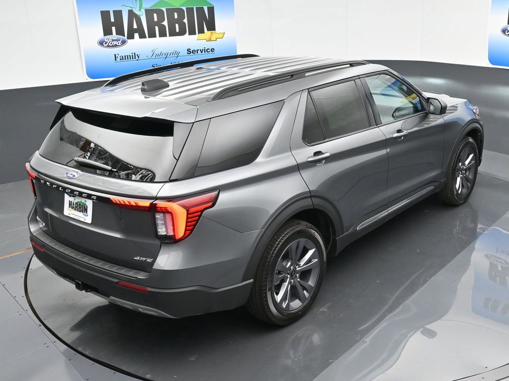 Used 2025 Ford Explorer Active w/ Active Comfort Package image 30