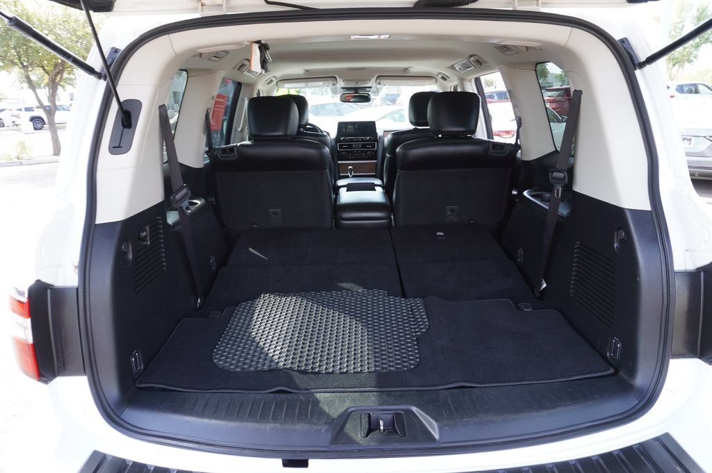 Certified 2024 Nissan Armada SL w/ Captain's Chairs Package RWD image 8
