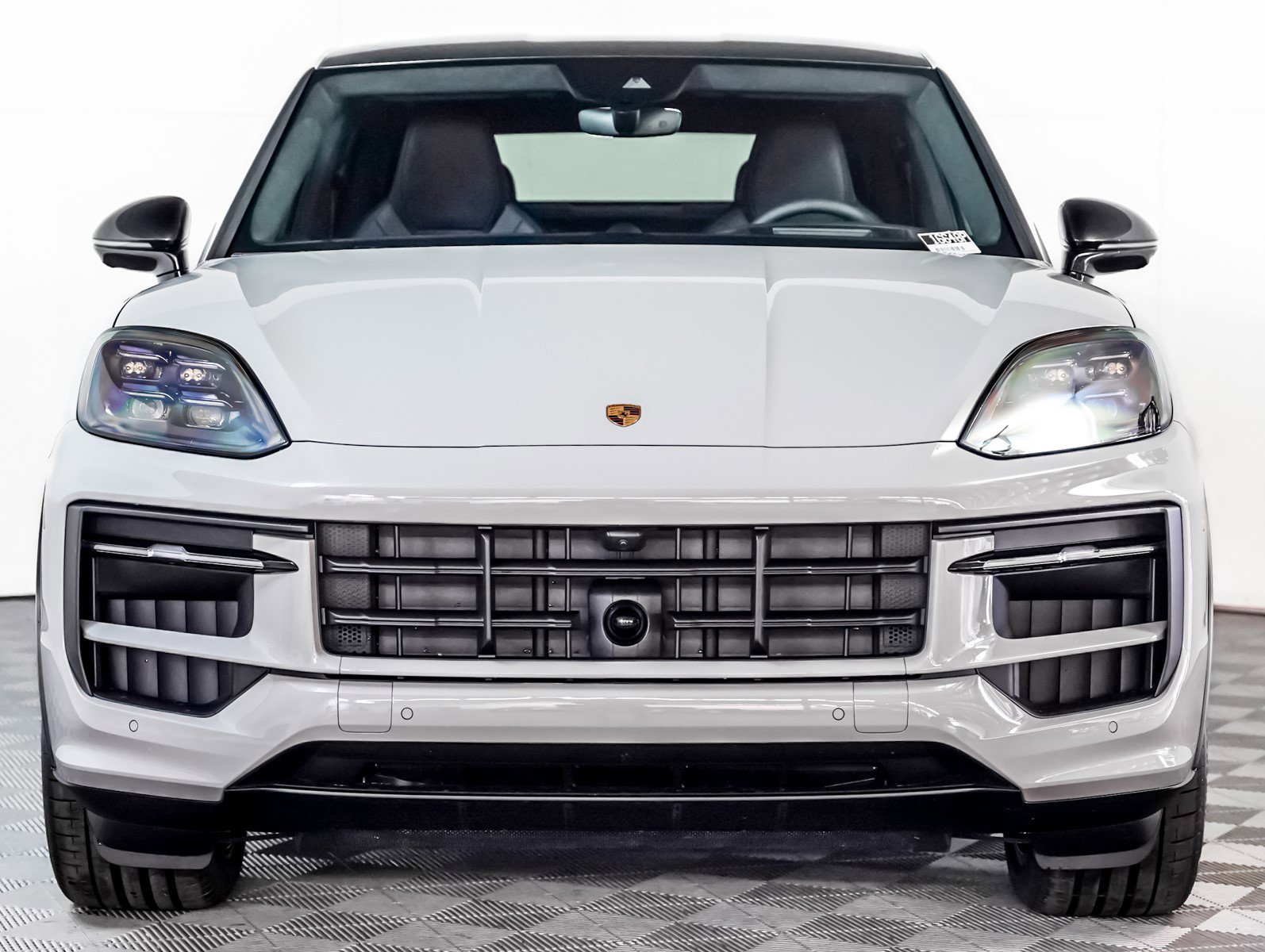 New 2026 Porsche Cayenne GTS image 7
