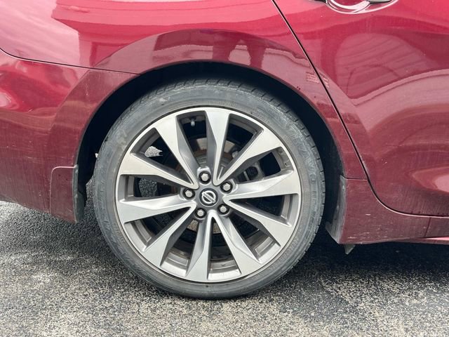 Used 2019 Nissan Maxima Platinum w/ Illumination Package FWD image 16