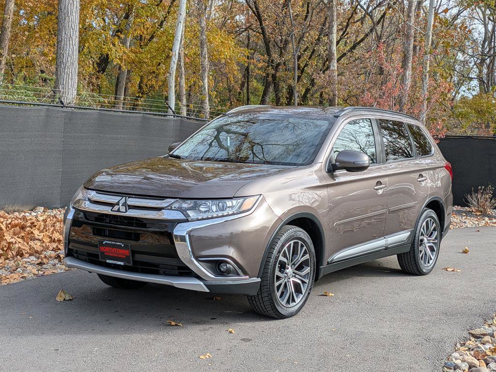 Used 2016 Mitsubishi Outlander SEL