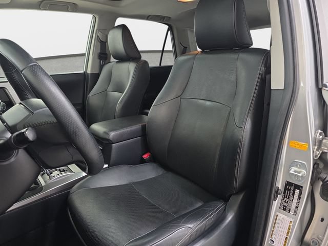 Used 2018 Toyota 4Runner Limited AWD/4WD image 14