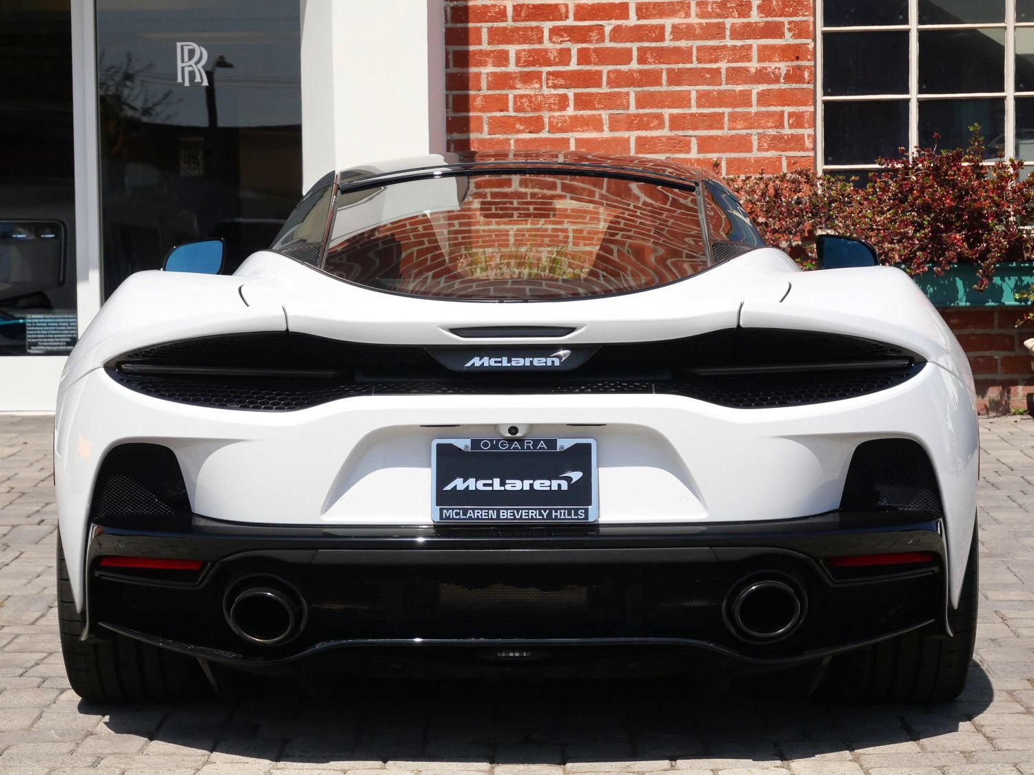 Used 2023 McLaren GT RWD image 5